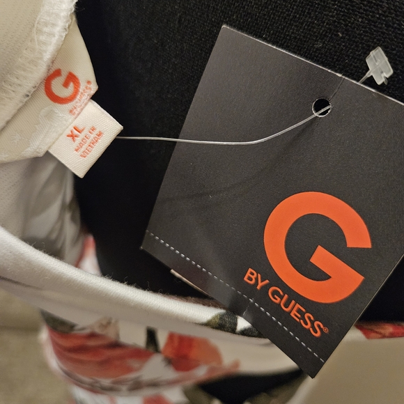 GBG Los Angeles Floral Skirt Set - Picture 6 of 6